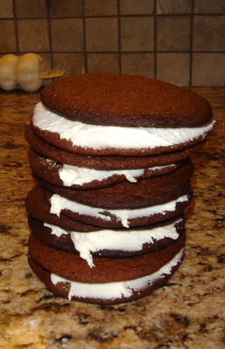 Gingersnap Lemon Cream Cookies