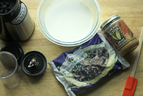 Making Blueberry Smoothie