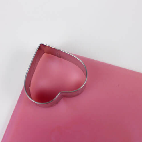 Cutting Heart Embeds