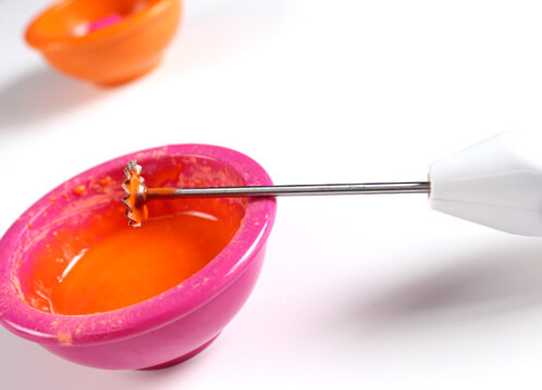 Mixing the colorant.