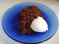 Single serving microwave cake